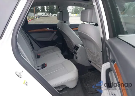 2021 Audi Q5 Premium Plus 45 Tfsi Quattro S Tronic z USA, uszkodzony, nr VIN WA1BAAFY9M2021507